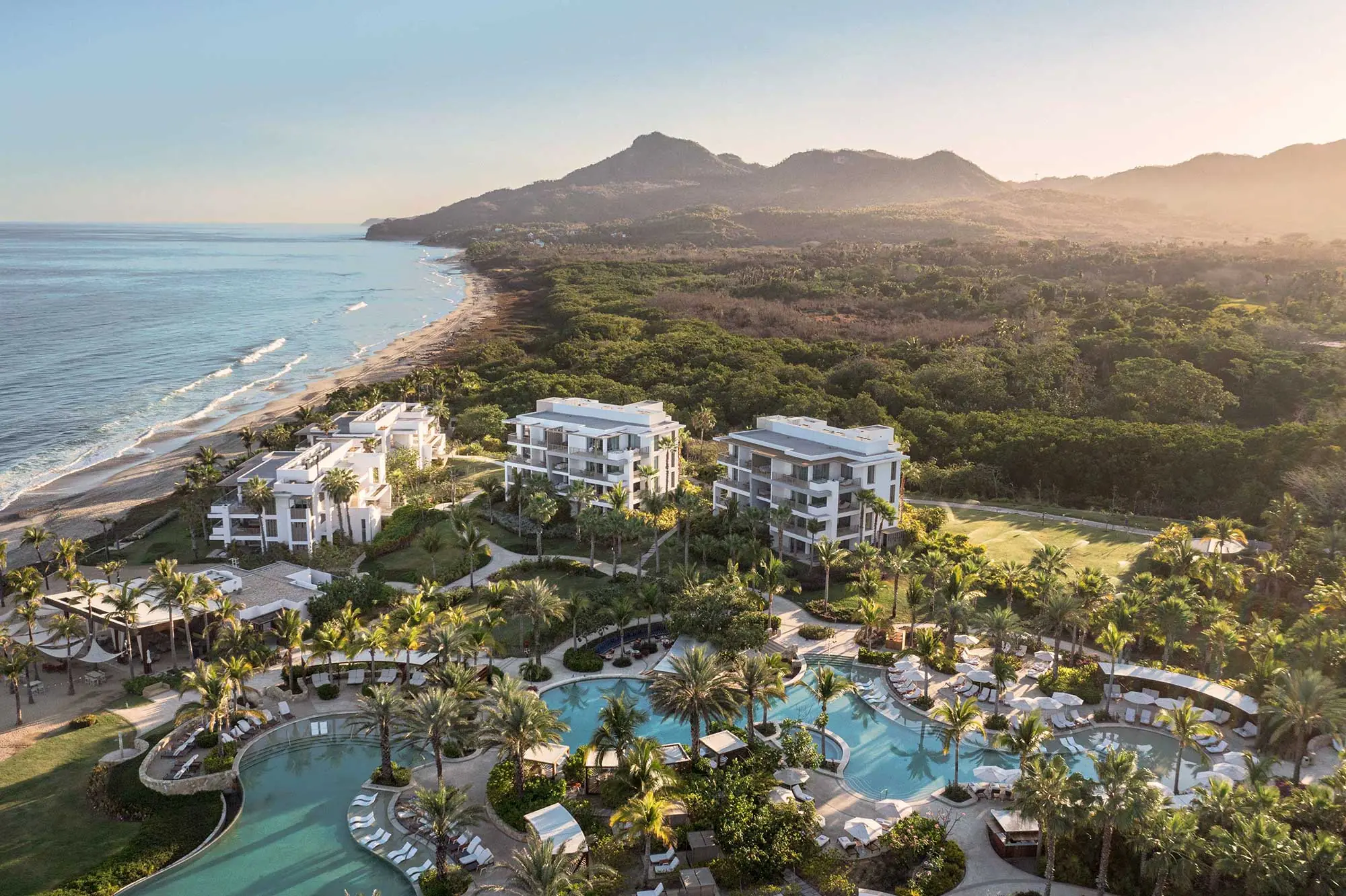 conrad-punta-de-mita-aerea